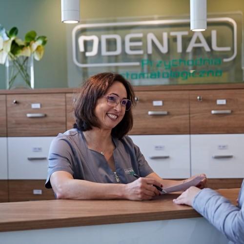 Stomatologia Dental, recepcja